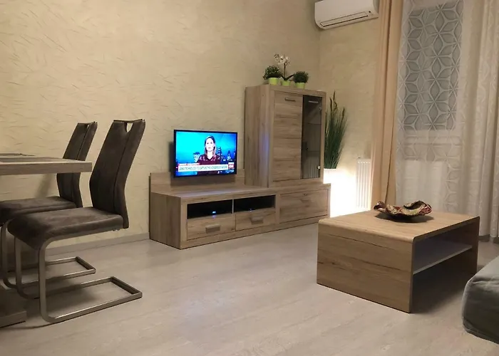 Aden Apartment Free Parking